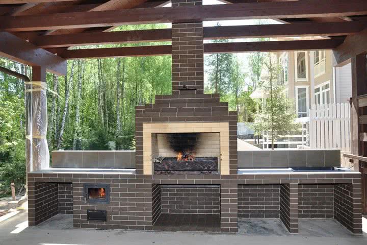 Комплекс барбекю Комплекс барбекю