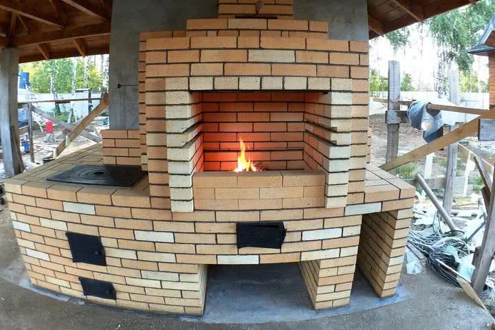 Комплекс барбекю Комплекс барбекю