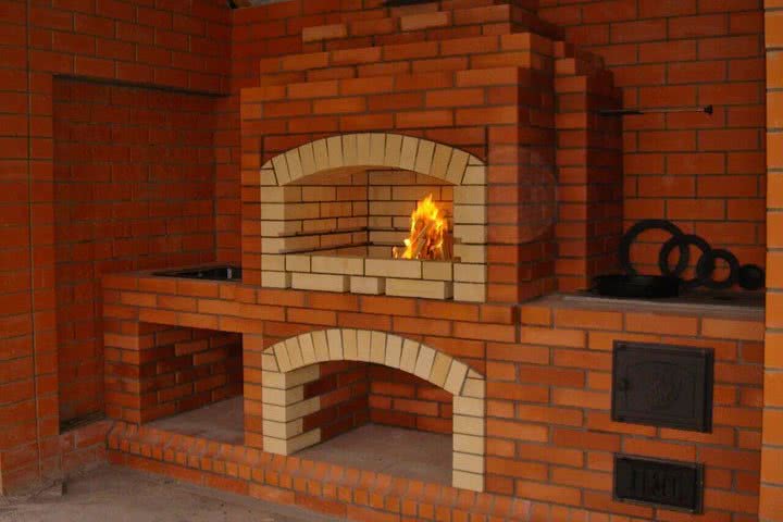 Комплекс барбекю Комплекс барбекю