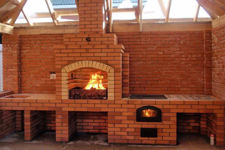 Комплекс барбекю Комплекс барбекю